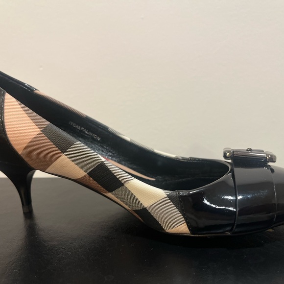 Burberry classic heels (like new condition) itcal fal8mon - Picture 6 of 8